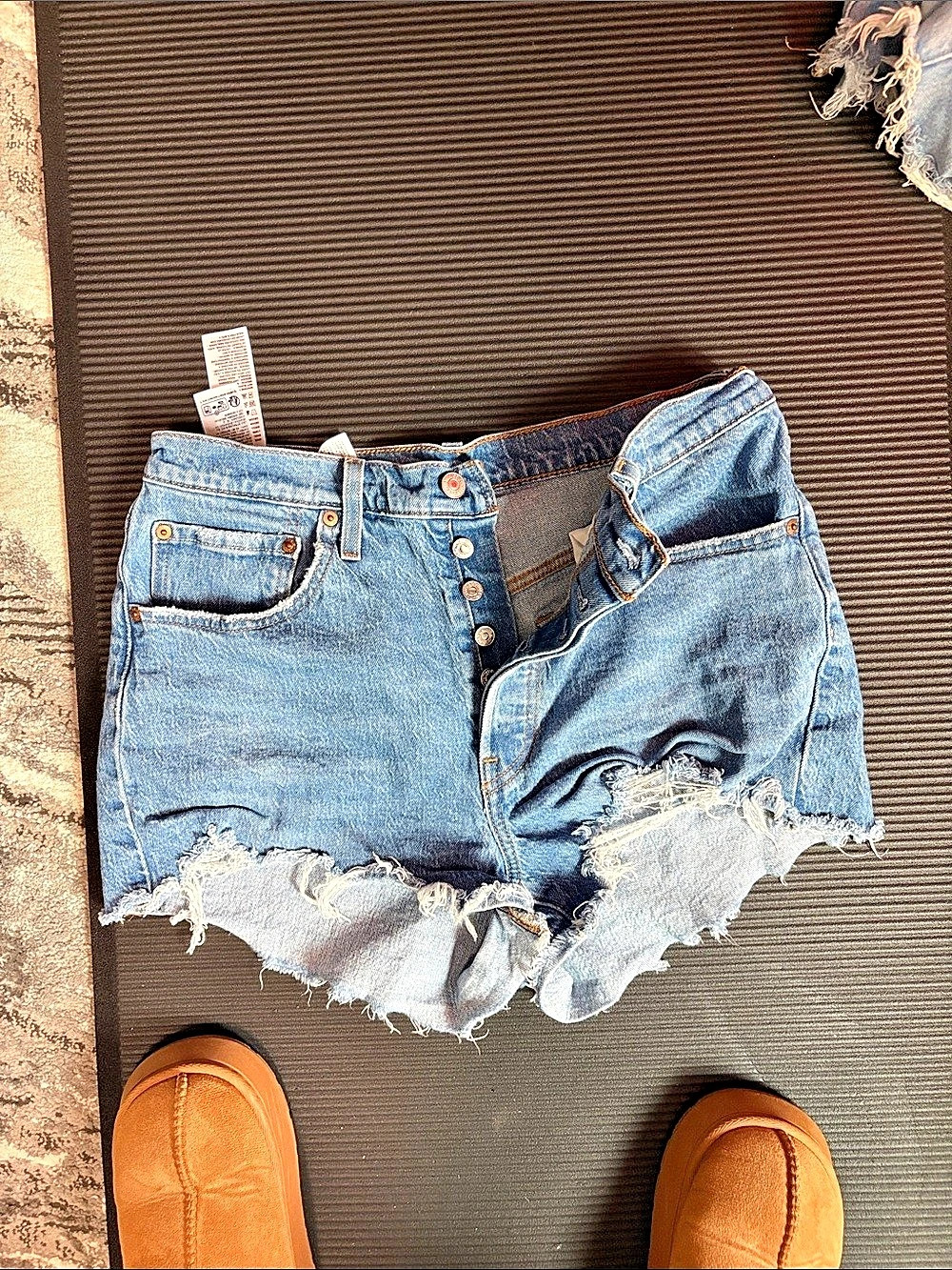Levi's Women's Distressed Jean Shorts in Blue